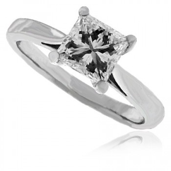 Platinum Princess DSi2 Diamond Solitaire ring
