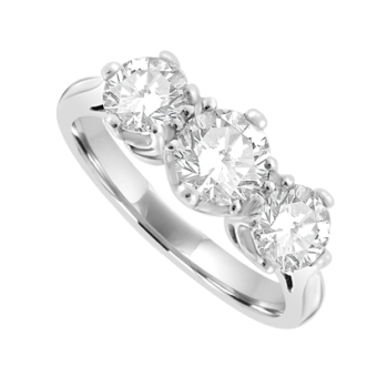 Platinum Three-stone GSi2 Diamond Traditional Clawed ring