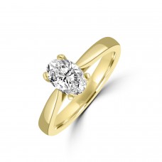 18ct Gold Platinum Oval Solitaire FSi1 Diamond ring