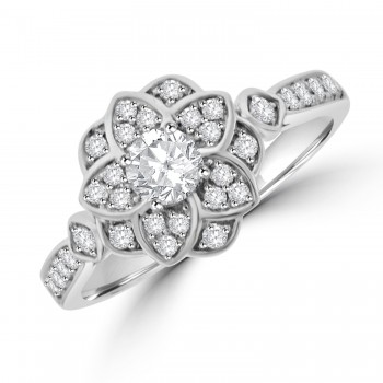 18ct White Gold Vintage style Solitaire Diamond Ring