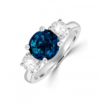Platinum Teal Sapphire and DVS Diamond Three-stone ring Platinum Teal Sapphire and DVS Diamond Three-stone ring