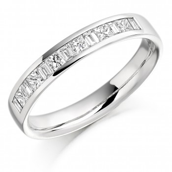 Platinum Princess & Baguette Diamond Wedding Ring