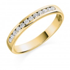 18ct Gold 12-stone Diamond Channel Wedding Ring