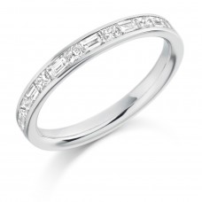 18ct White Gold Princess cut & Baguette Diamond Wedding Ring