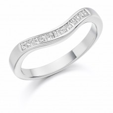 18ct White Gold Princess cut Diamond Bow Shaped Wedding Ring