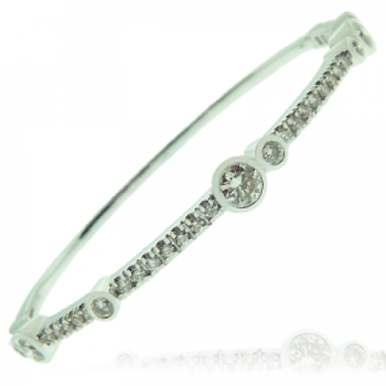 18ct White Gold Rub-over & Claw Set Diamond Bangle